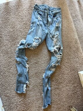 American Eagle Outfitters Light Blue Ripped Skinny Jeans